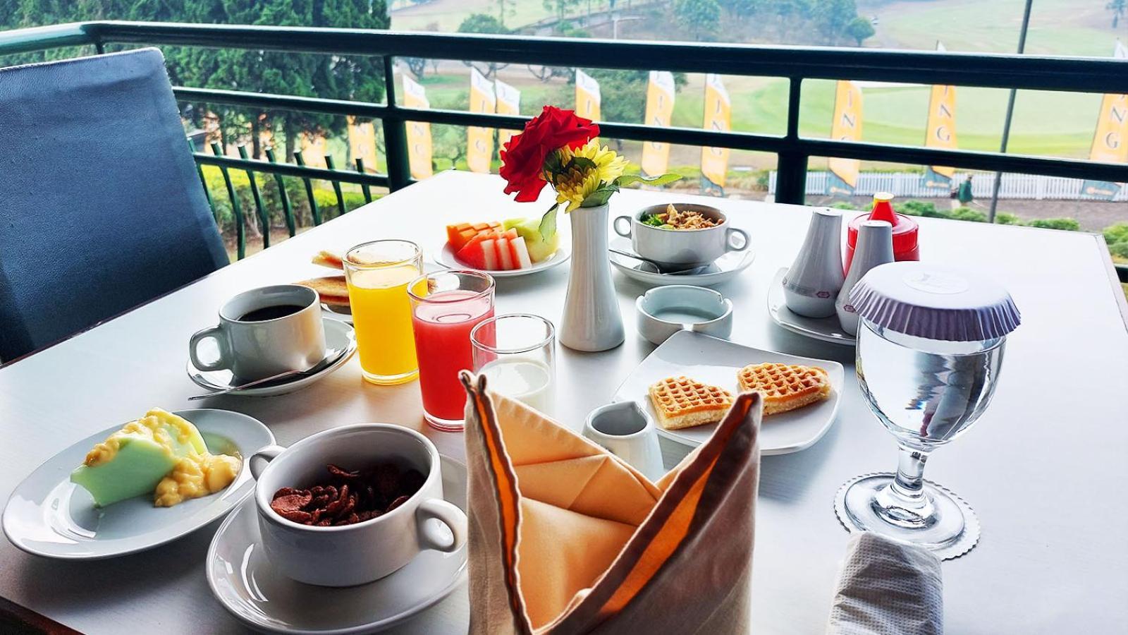 Jatinangor National Golf & Resort Экстерьер фото