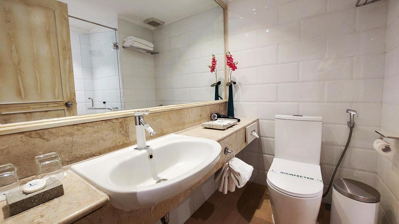 Jatinangor National Golf & Resort Экстерьер фото